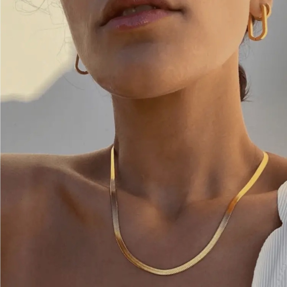 Gold Herringbone Necklace